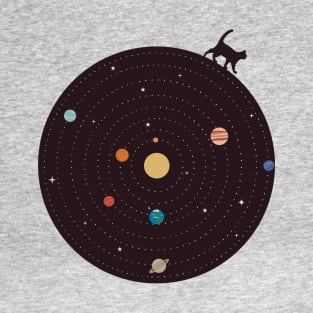 Cat walks the solar system T-Shirt